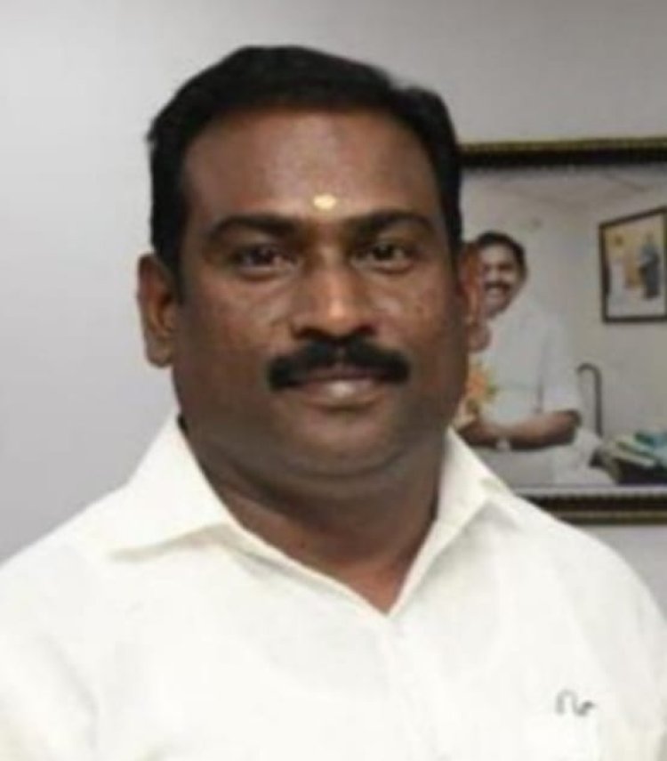 அ.தி.மு.க.பிரமுகரை கொலை செய்த டீன் ஏஜ் டீம்! கொலைக்கான முழு விவரம்!