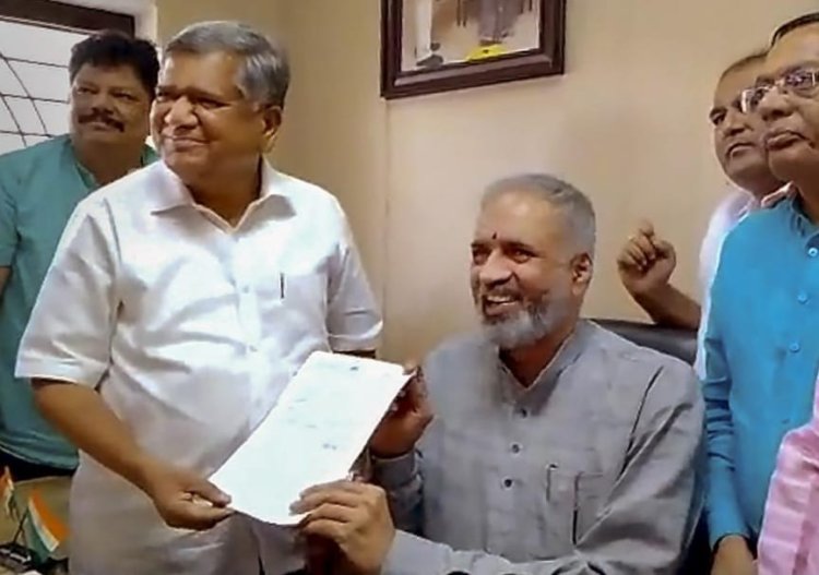 பா.ஜ.வை விட்டு விலகிய கர்நாடக முன்னாள் முதல்வர் ஜெகதீஷ் ஷெட்டர்!