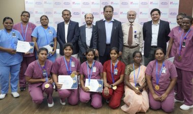 செவிலியர் பணி, மருத்துவ சேவையின் இதயம்! முனைவர் ஜி.வி. சம்பத் நறுவீ மருத்துவமனையில் பேச்சு!