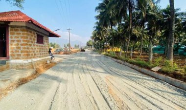 கலெக்டரே என்னிடம் தலை வணங்குகிறா......ஊராட்சி மன்ற தலைவரின் தெனாவட்டு!