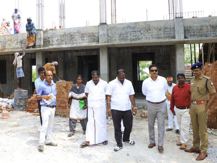 கூடுதல் வகுப்பறை பணிகளை ஆட்சித் தலைவர் பார்வை!