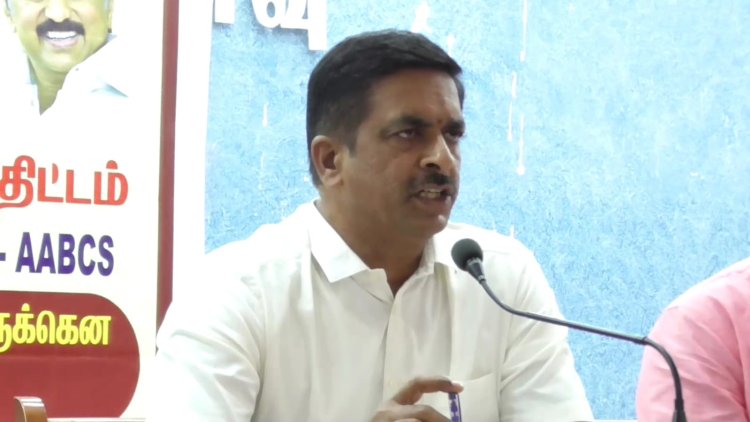 தொழில் துவங்க கடன் வாங்கி அதனை வட்டிக்கு விடக்கூடாது! வேலூர் ஆட்சியர் எச்சரிக்கை!