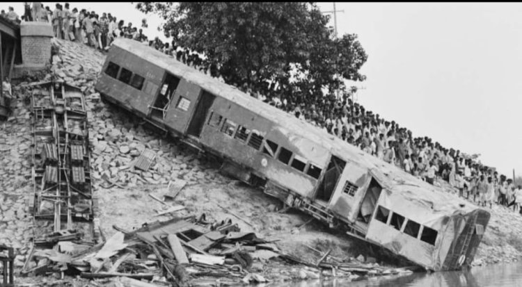 இந்தியாவில் நடந்த ரெயில் விபத்துக்கள்! பீகாரில் பலியான 800 பேர்!