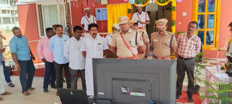ராஜபாளையத்தில் போக்குவரத்து காவல் நிலைய புதிய கட்டிடம்!டிஜிபி திறந்தார்!!