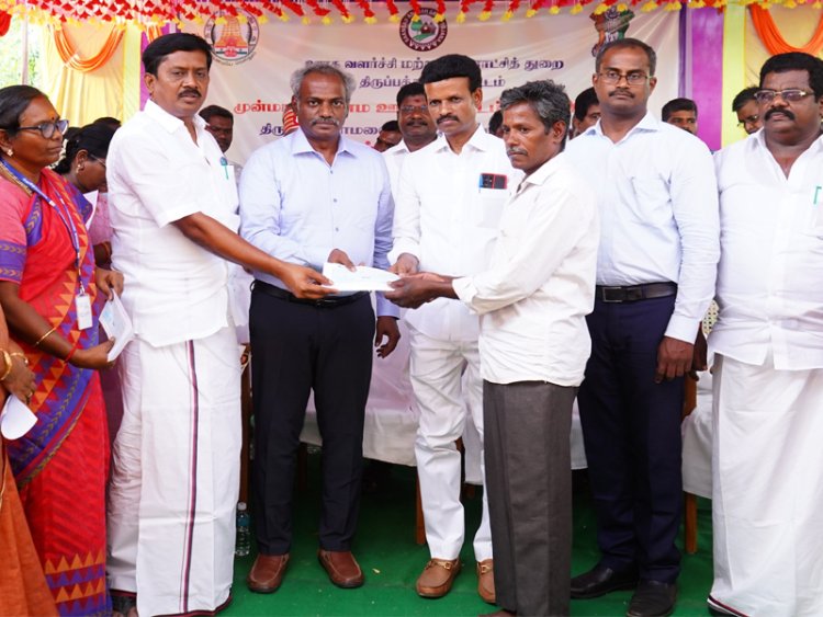 எதுவானாலும் கலெக்டரிடம் தெரிவியுங்கள்! திருப்பத்தூர் அரசு நிகழ்ச்சியில் பேச்சு!