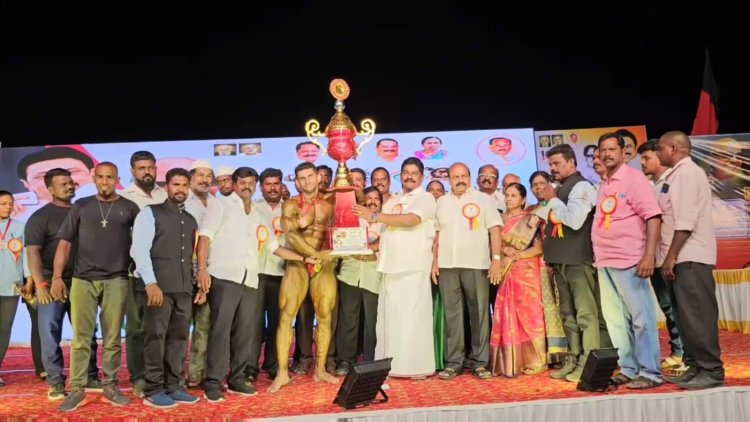 வாணியம்பாடியில் திமுக நடத்திய ஆணழகன் போட்டி!