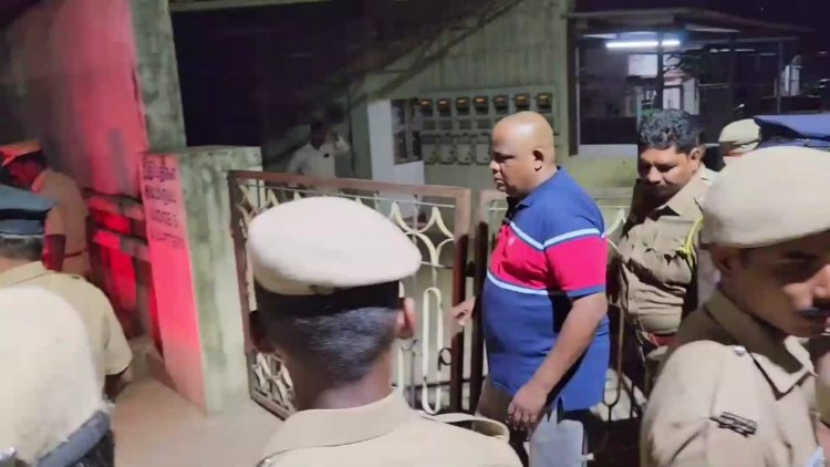பெண்ணை மிரட்டிய வழக்கில் விசிக பிரமுகர் கைது! மறியல் செய்ய முயன்றதால் பரபரப்பு!
