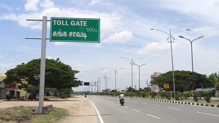 கிரானைட் லாரிக்காரர்களிடம் லஞ்சம் வாங்கிய எஸ்.எஸ்.ஐ!