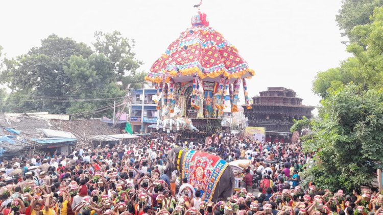 திருவாரூர் ஸ்ரீதியாகராஜ சுவாமி ஆலயத்தின் ஆடிப்பூர தேரோட்டம்