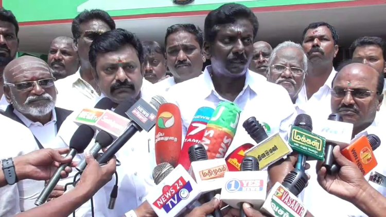அதிமுக பெயரை பயன்படுத்துபவர்களுக்கு அனுமதி தந்தால் சட்டம் ஒழுங்கு கெடும்! மா.செ. தலைமையில் எஸ்.பி.யிடம் புகார்!