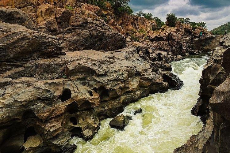 அணை கட்டுவதற்கு நில அளவீடு பணிகள் தொடக்கம் - 60 நாட்களில் முடிக்க கர்நாடக அரசு தீவிரம்!