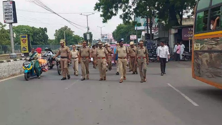 போதை பொருட்கள் குறித்து மாணவர்களுடன் எஸ்.பி. நடை!