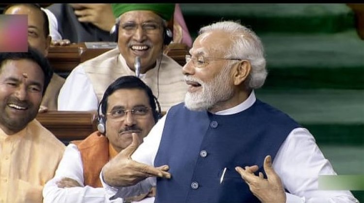 மீண்டும் மீண்டும் நோ பால் வீசுகிறீர்கள்! நம்பிக்கையில்லா தீர்மானத்தில் அரசுக்கு வெற்றி!