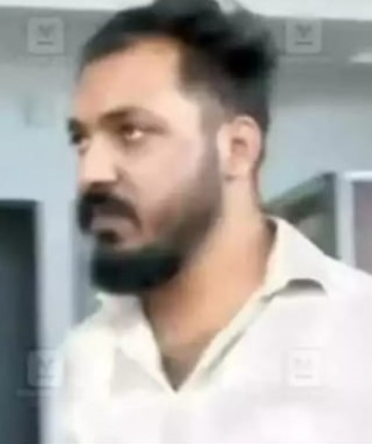 நீ அதுக்கு லாயக்கில்லை என்று சொன்ன தோழியை வெட்டிக்கொன்ற தோழன்!