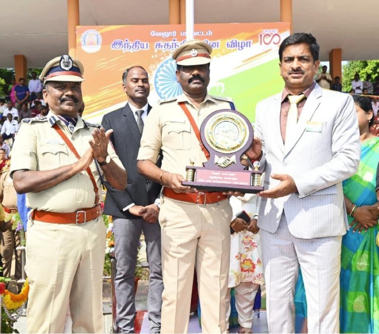 கள்ளச்சாராயத்தை அறவே ஒழித்த எஸ்பிக்கு பாராட்டு சான்று! கலெக்டர் வழங்கினார்!!