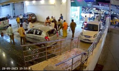 வேலூர் சரவணபவன் ஓட்டலில் திமுக கவுன்சிலர்கள் அடிதடி!!