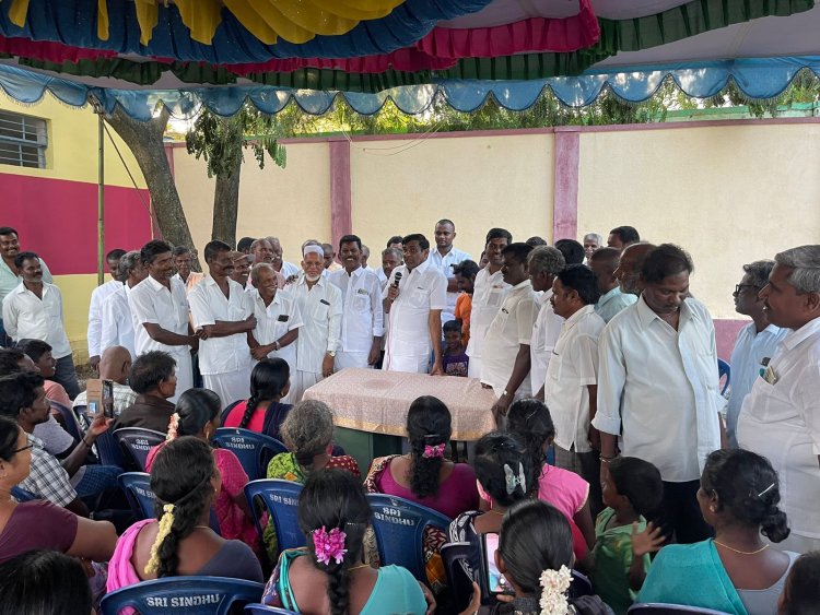 ஆட்சி எப்படி நடத்த வேண்டும் என மு.க.ஸ்டாலின் எடப்பாடியாரிடம் கற்று கொள்ள வேண்டுமாம்! சொல்கிறார் முன்னாள் அமைச்சர் வீரமணி!