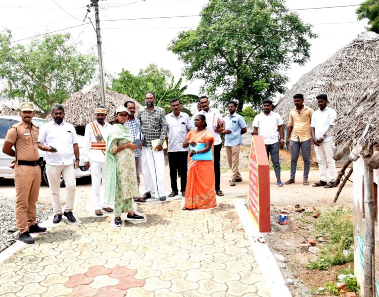 நாடக அரங்கு உள்ளிட்ட பணிகளை மாவட்ட ஆட்சியர் தி.சாருஸ்ரீ  ஆய்வு!