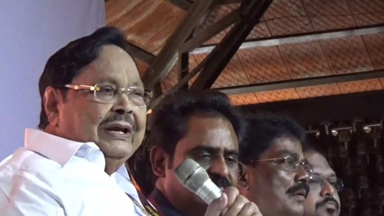 மோடியை பற்றியும் இறந்த லேடி பற்றியும் படியுங்கள்! திமுக மாணவரணிக்கு அமைச்சர் துரைமுருகன் ஐடியா!