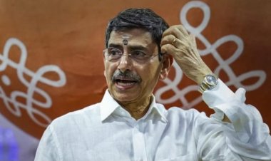 "யுவர் ஹானர்" அரசாணைகளுக்கு ஆளுநர் லேட் பண்ணுகிறார் ! தமிழக அரசு உச்சநீதிமன்றத்தில் வழக்கு!