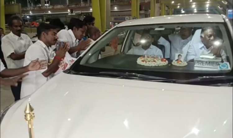 பாவம் ஓ.பி.எஸ்.! கரை வேட்டி இல்லை கட்சி கொடி இல்லை.. சென்னையில் அவசர ஆலோசனை!