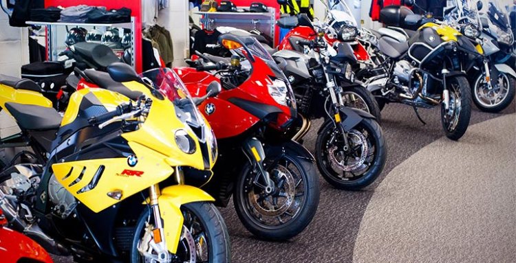 மோட்டார் வாகன வரி பகீர் உயர்வு! நேற்று முதல் அமலுக்கு வந்த நிலையில் விலையேற்றம்!