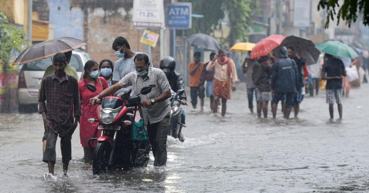 இந்த பத்து மாவட்டங்க்ளில் தான் கொட்டுது மழை:- இரண்டு நாட்களுக்கு வார்னிங்!!