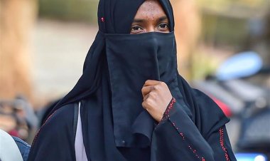 கர்நாடகாவில் ஹிஜாப் பாலிடிக்ஸ்! ரத்து செய்த காங்கிரஸ் அரசு! கொதித்து எழும் பாஜக!!