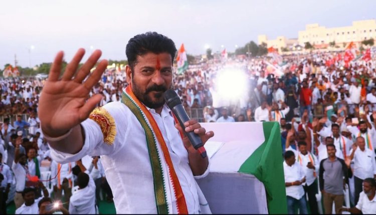 வீட்டுக்கு அனுப்பிவைக்கப்பட்ட கே.சி.ஆர்! ரேவந்த் ரெட்டியை சந்தித்த டிஜிபி சஸ்பெண்டு!