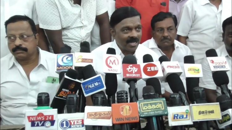 புயல் மீட்பு பணிகளில் தமிழக அரசு நன்றாக செயல்படுகிறது! சொல்கிறார் ஏ.சி.சண்முகம்!