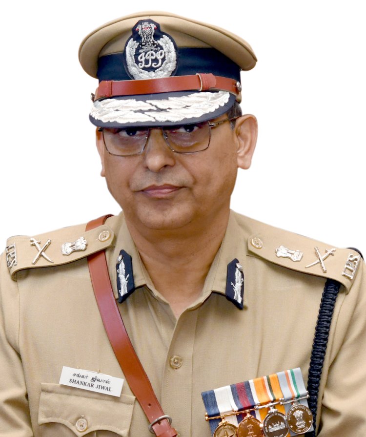 45 டிஎஸ்பிகள் பணியிட மாற்றம்! நீண்ட நாடகளாக ஒரே இடத்தில் இருந்தவர்கள் தூக்கியடிப்பு!