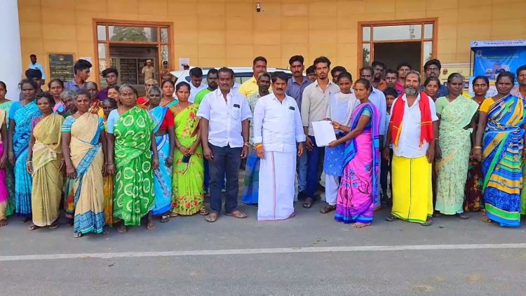 பொது இடத்தை வளைக்க முயற்சி! பா.ம.க.சார்பில் ஆட்சியரிடம் புகார்!