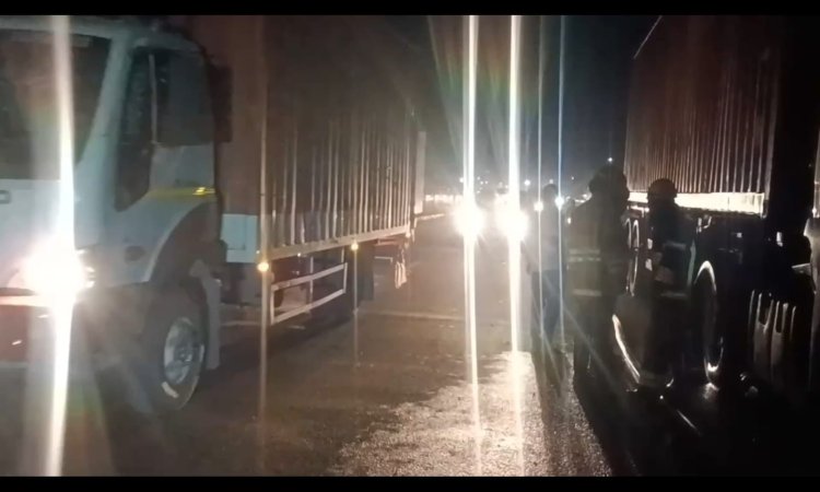 கெமிக்கல் லாரியில் தீ! பேராபத்து தவிர்ப்பு!!
