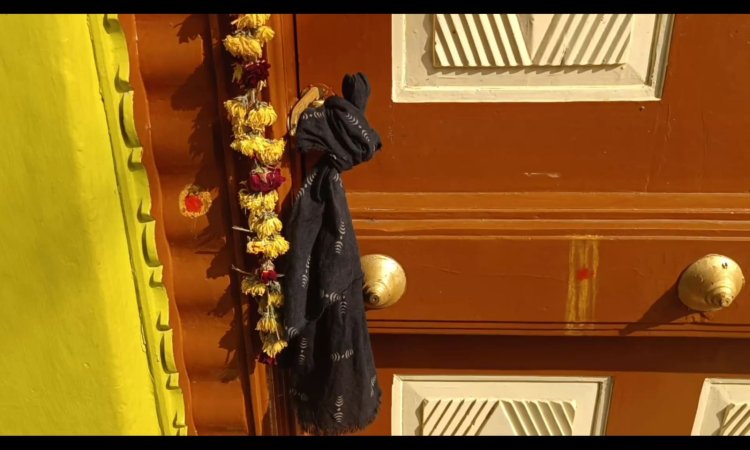 இரண்டு வீடுகளில் பணம் கொள்ளை! நாட்றம்பள்ளி போலீசார் விசாரணை!