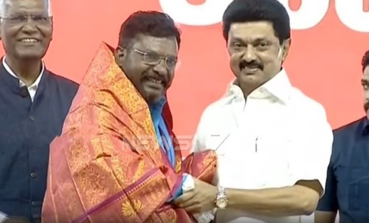 நாம் அனைவரும் ஒற்றுமையாக இருந்தால் பாஜகவை வீழ்தலாம்! விசிக மாநாட்டில் முதல்வர் பேச்சு!