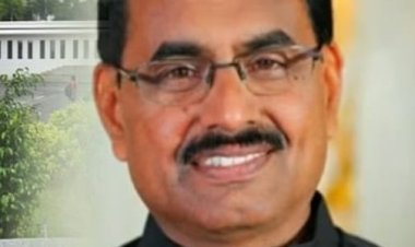 நீதிமன்ற வழிகாட்டுதல்படி பலக்லை ஊழல் பதிவாளர் இன்று சஸ்பெண்டு செய்யபடுவாரா?