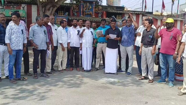 கோரிக்கைகளை பட்டியலிட்ட ஆசிரியர்கள் இயக்கம்! கருப்பு பேட்ஜ் அணிந்து ஆர்பாட்டம்!
