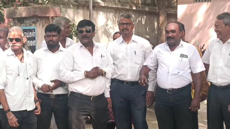 ஒரே ஒரு போலிஸ்டேஷனுக்காக நீதிமன்றமா?வழக்கறிஞர்கள் ஆர்பாட்டம்!