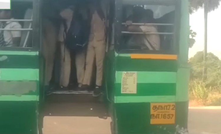 படிகட்டே இல்லாத அரசு பேருந்து!