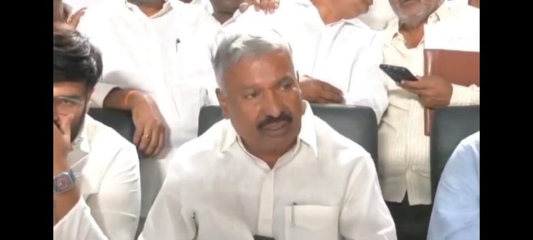 ஆந்திராவில் பாலாற்றின் குறுக்கே அணைகட்ட ஜெகன் மோகன் ரெட்டி அடிக்கல் நாட்டுகிறார்! வழக்கு நிலுவையில் உள்ள நிலையில் அவசரம் காட்டி பாலிடிக்ஸ்!