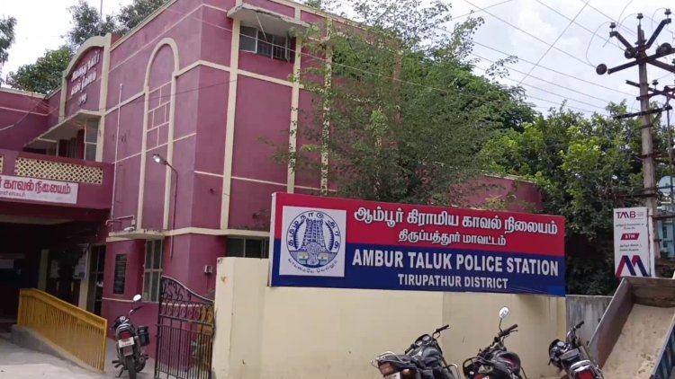 நெடுஞ்சாலை தடுப்புகளை வெட்டி எடுத்த ஐந்து பேர் கைது!