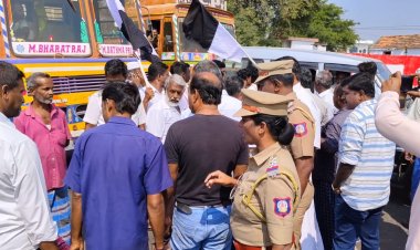 ரமலான் நோம்பு நேரத்தில் கூட குடிநீர் தரமாட்டீங்களா! ஊராட்சி நீர்வாகத்தை கண்டித்து சாலை மறியல்!