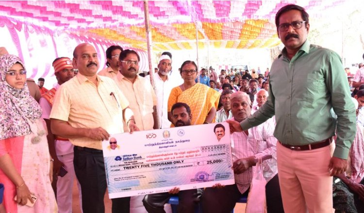 திருப்பத்தூரில் ஆட்சித்தலைவர் -  ஐ.ஏ.எஸ்.அதிகாரிகள் ஆய்வு! பொது மக்களுக்கு முறையான சிகிச்சைகள் வழங்க அறிவுறை!