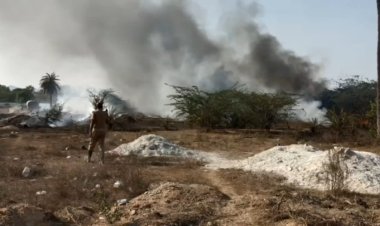 தோல் கழிவுகளுக்கு தீ வைத்தது யார்!