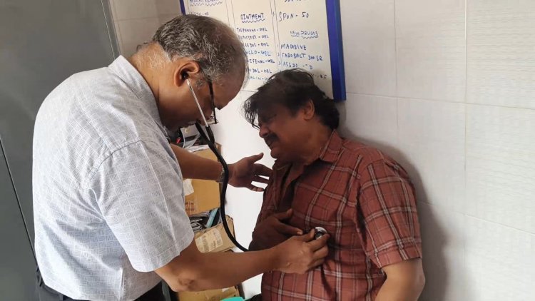 மருத்துவமனையில் மன்சூர் அலிகான்! பிரச்சாரத்தின் போது உடல் நலம் பாதிப்பு!