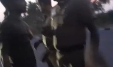 எங்க....வை கூட்டினு போய் என்ன செய்தே இன்ஸ்பெக்டரை தாக்க முயன்ற போதை பார்ட்டி!