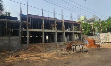 வேலூரில் அரசு சார்பில் 48 ஏசி அறைகள்! ஒன்பது மாடி திட்டத்தை தடுக்க முயல்வதாக குமுறல்!