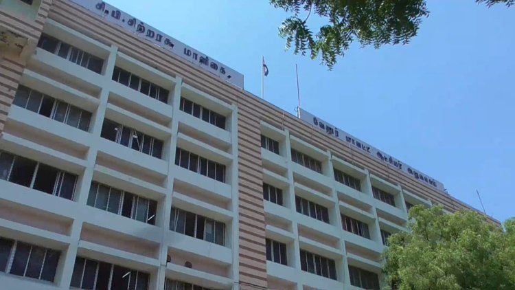 தொல்லியல் துறையில் அராஜக அதிகாரி! பக்தர்களுக்கு இடையூறு செய்வதாக ஆட்சியரிடம் புகார் மனு!