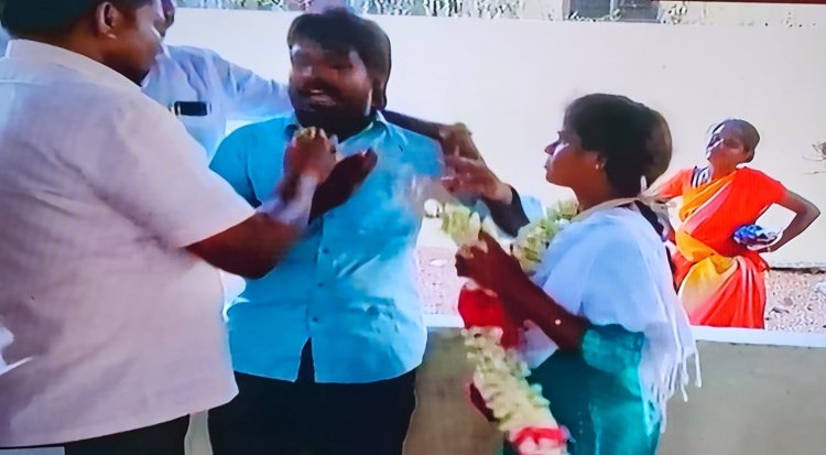 கதலனை தட்டித் தூக்கி தாலிகட்டிக்கொண்ட நர்ஸ்!