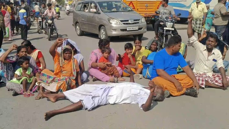 படுத்து உருண்டு மறியல் டிராபிக் ஜாம்!